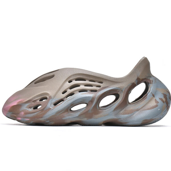 adidas Yeezy Foam Runner MX Sand Grey  GY3969