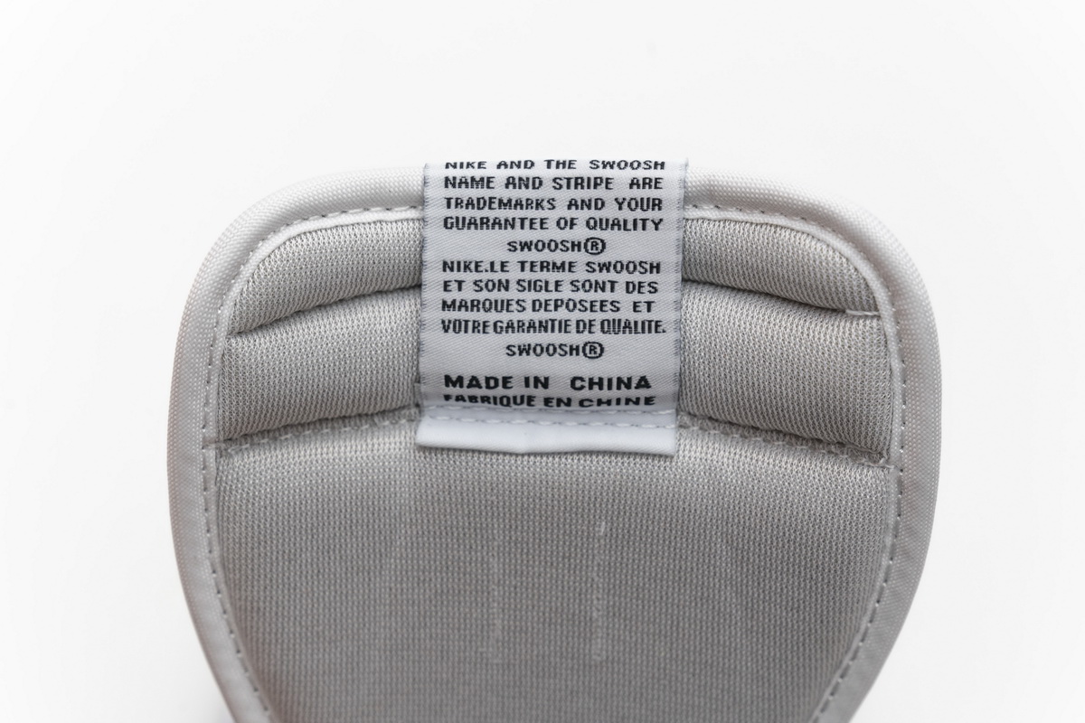 Air Jordan 1 Retro  High Black White (2014) 555088-010 - Image 10