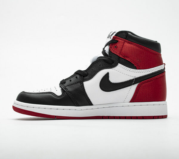Air Jordan 1 Retro High Satin Black Toe CD0461-016