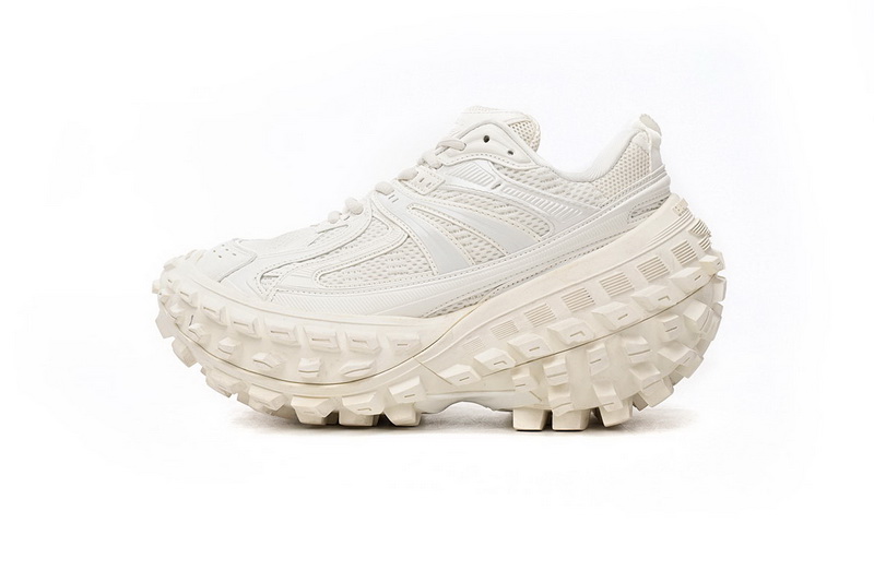 balenciaga_defender_all_white_685611_w1rb3_1201_1838C22ECF911 Balenciaga Defender All White 685611 W1RB3 1201 - Image 1