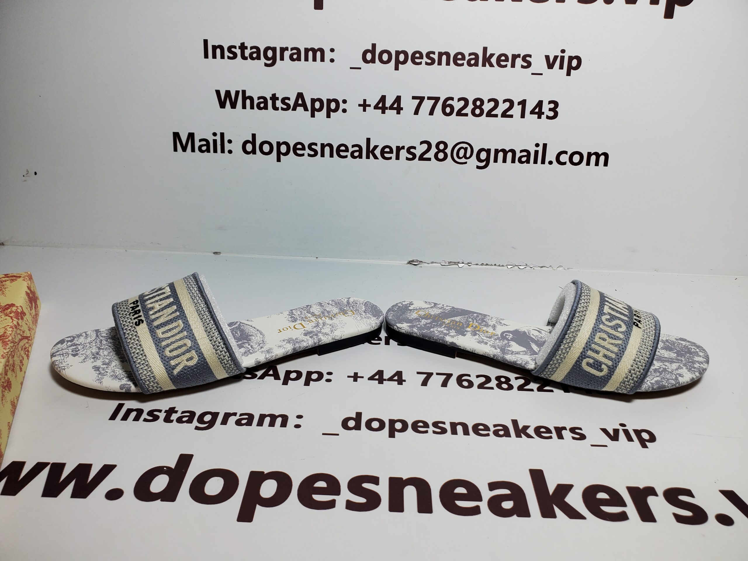 Dior Dway Slide Gray Toile de Jouy Embroidered Cotton KCQ209TJE_S21G - Image 4