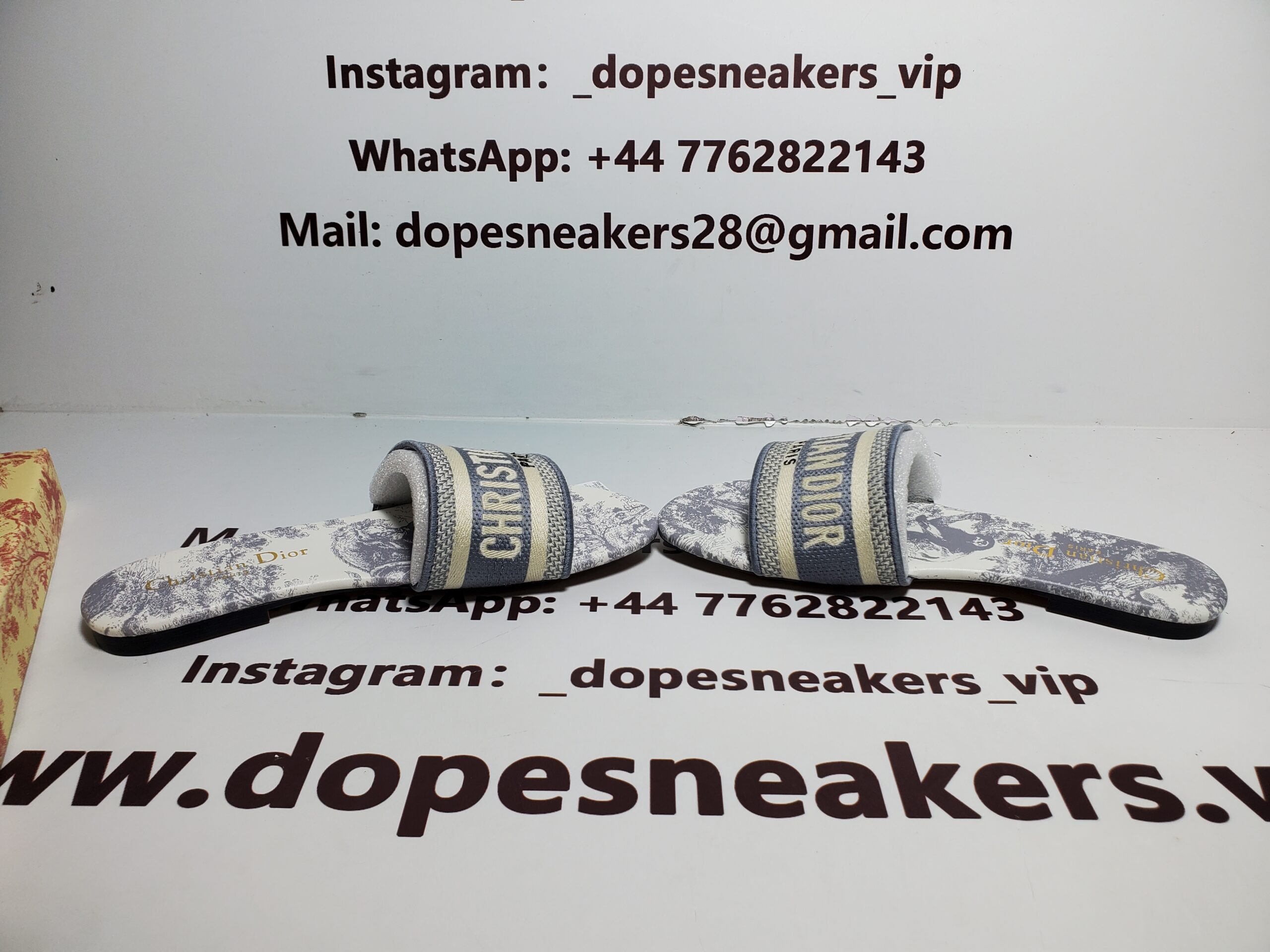 Dior Dway Slide Gray Toile de Jouy Embroidered Cotton KCQ209TJE_S21G - Image 3