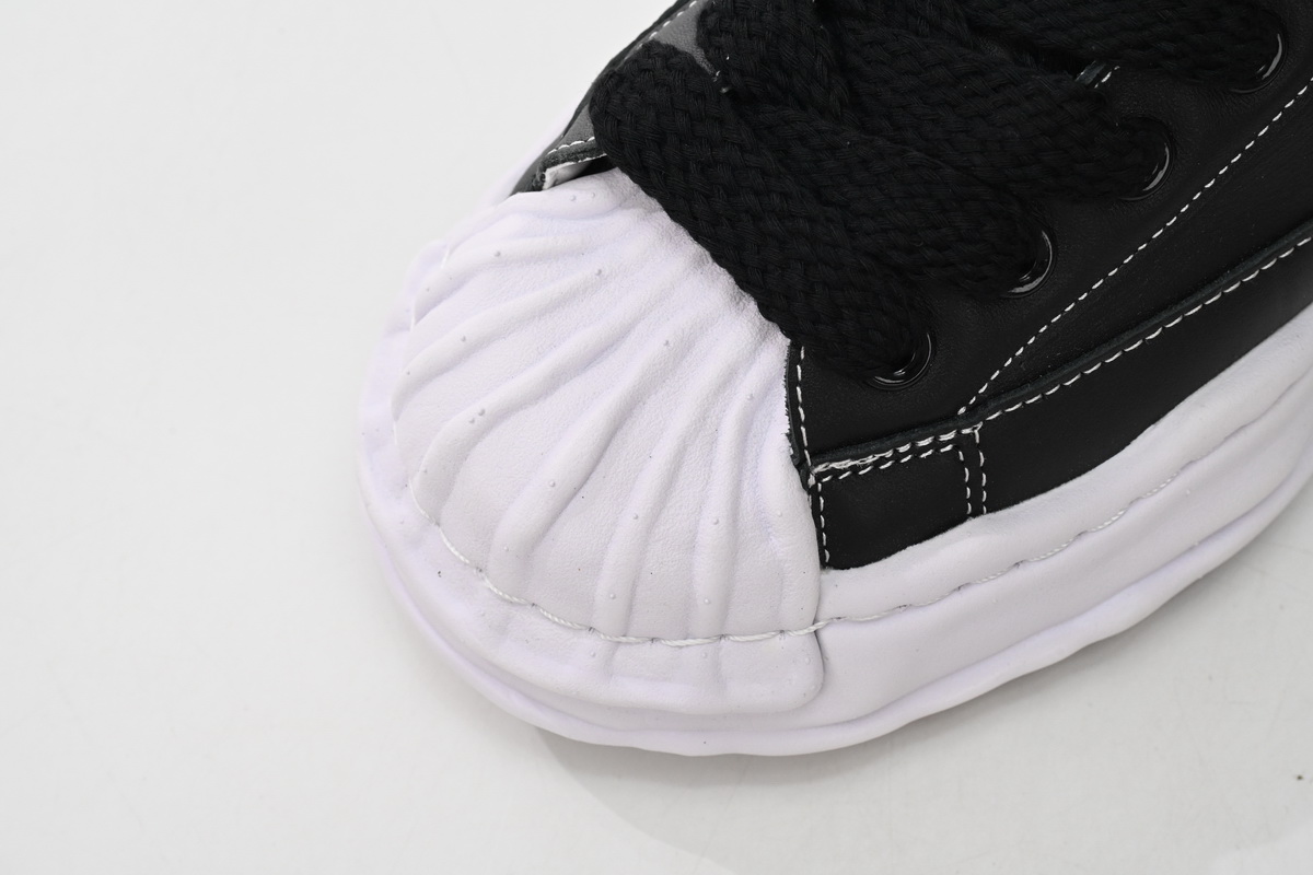 Mihara Yasuhiro White And Black And White Gold NO.701 - Image 7