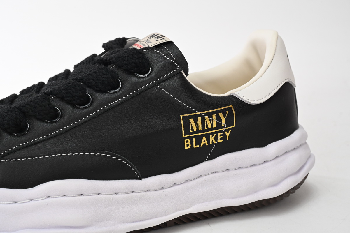 Mihara Yasuhiro White And Black And White Gold NO.701 - Image 9