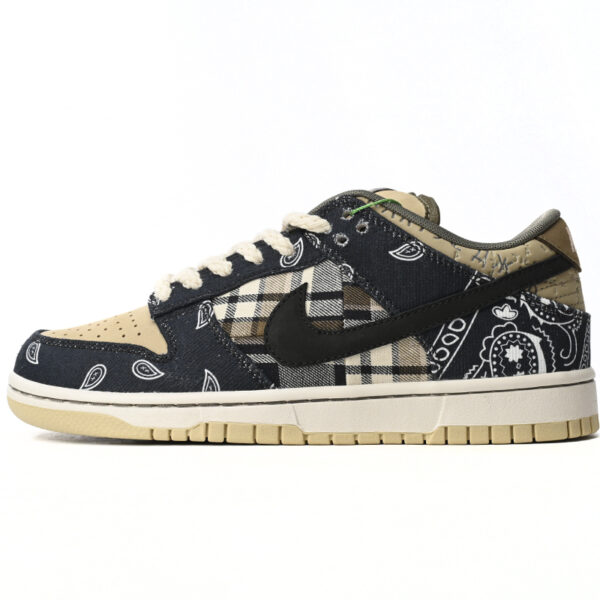 Dope Sneakers Travis Scott x Nike SB Dunk Low CT5053-001